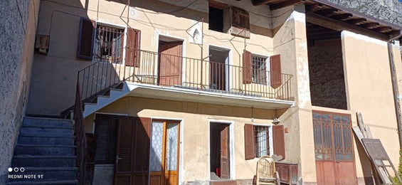 MAISON À RÉNOVER – EXCELLENTE SITUATION  65000.00€