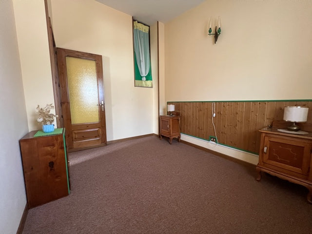 Maison indépendante au cœur de la nature à 2H de Nice:  125 000.00€