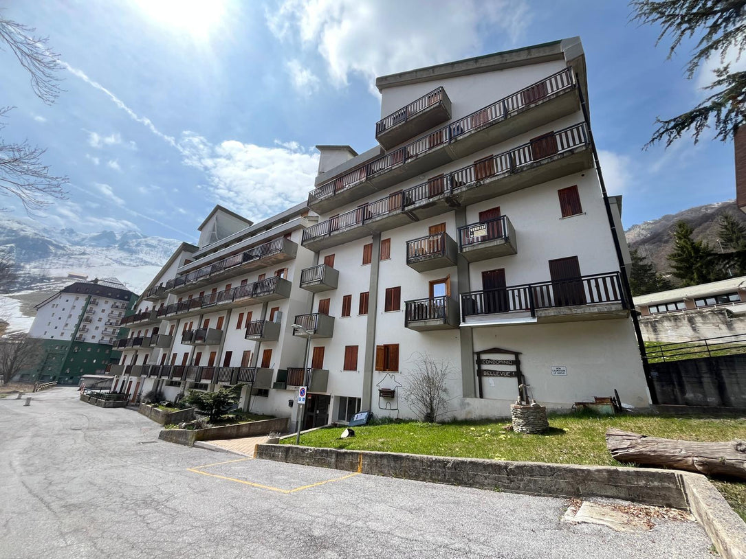 25 m² à 28 000 € - A 1H30 de MENTON